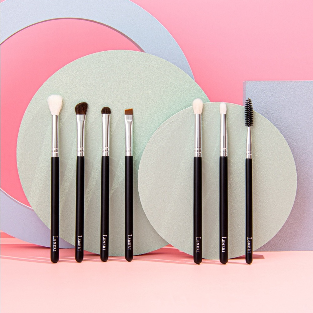Black Makeup Brush Set